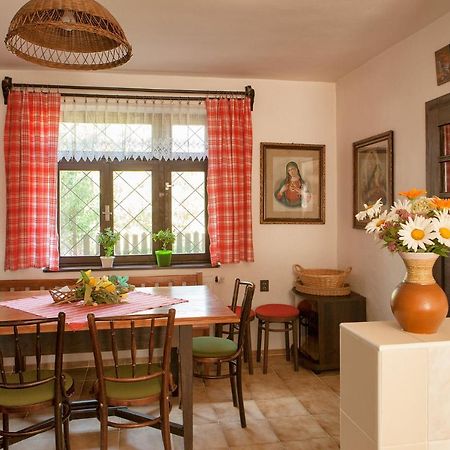 Prazdninovy Dom Eliska*** Villa Rajecka Lesna Buitenkant foto