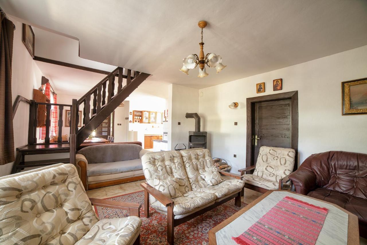 Prazdninovy Dom Eliska*** Villa Rajecka Lesna Buitenkant foto